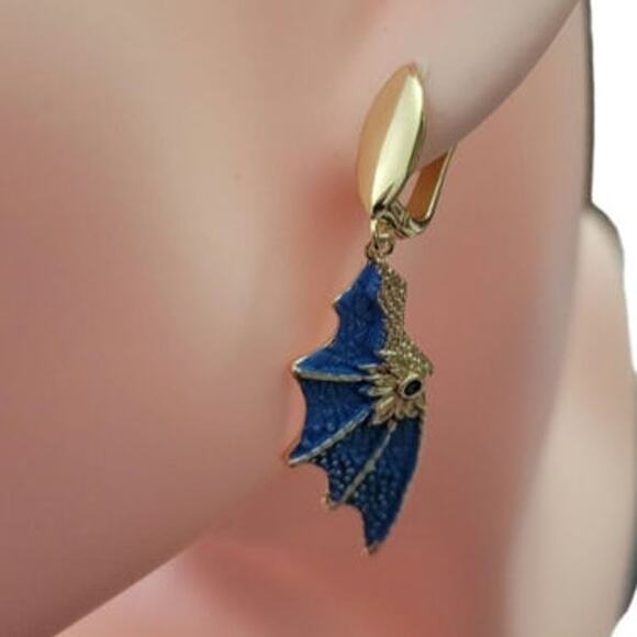 Gorgeous blue and gold tone detailed dragon wing earrings - Picture 2 of 3